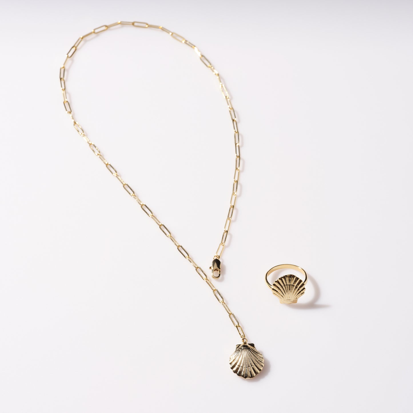 Sophie Shell Ring