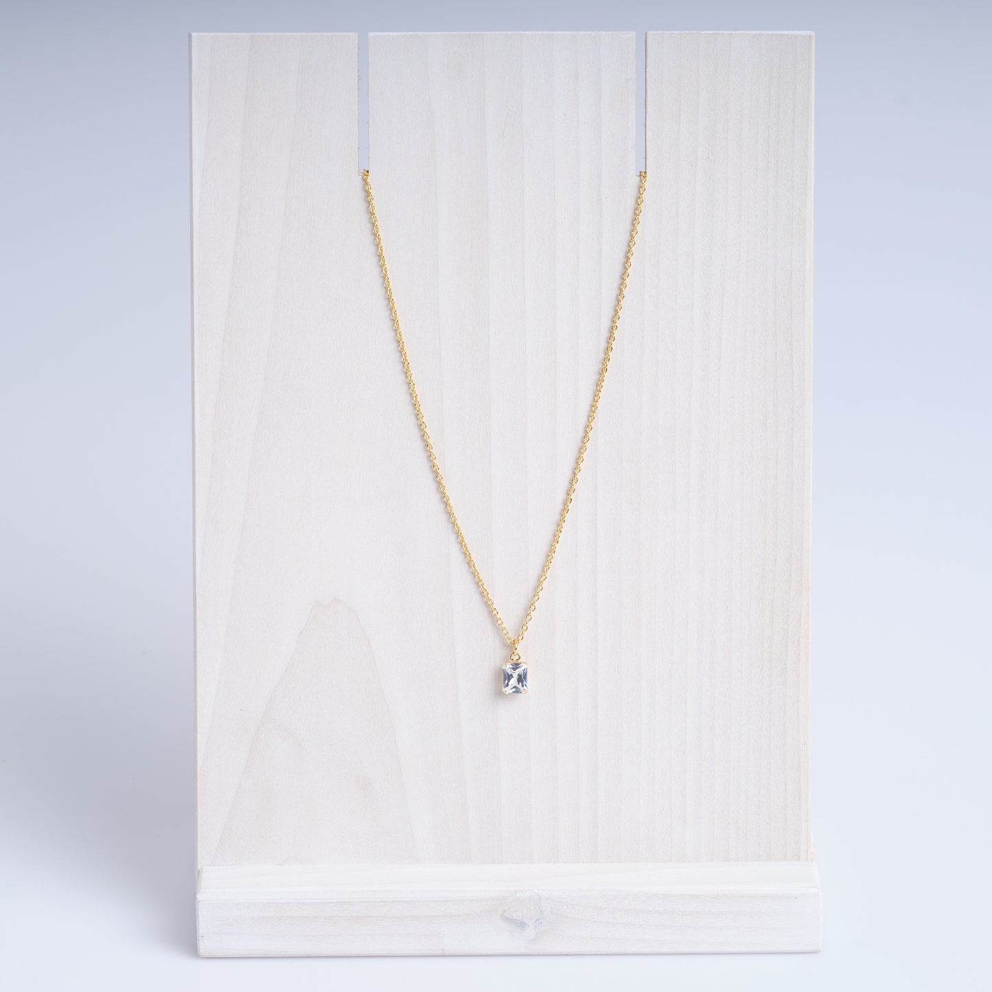 Leigh Necklace