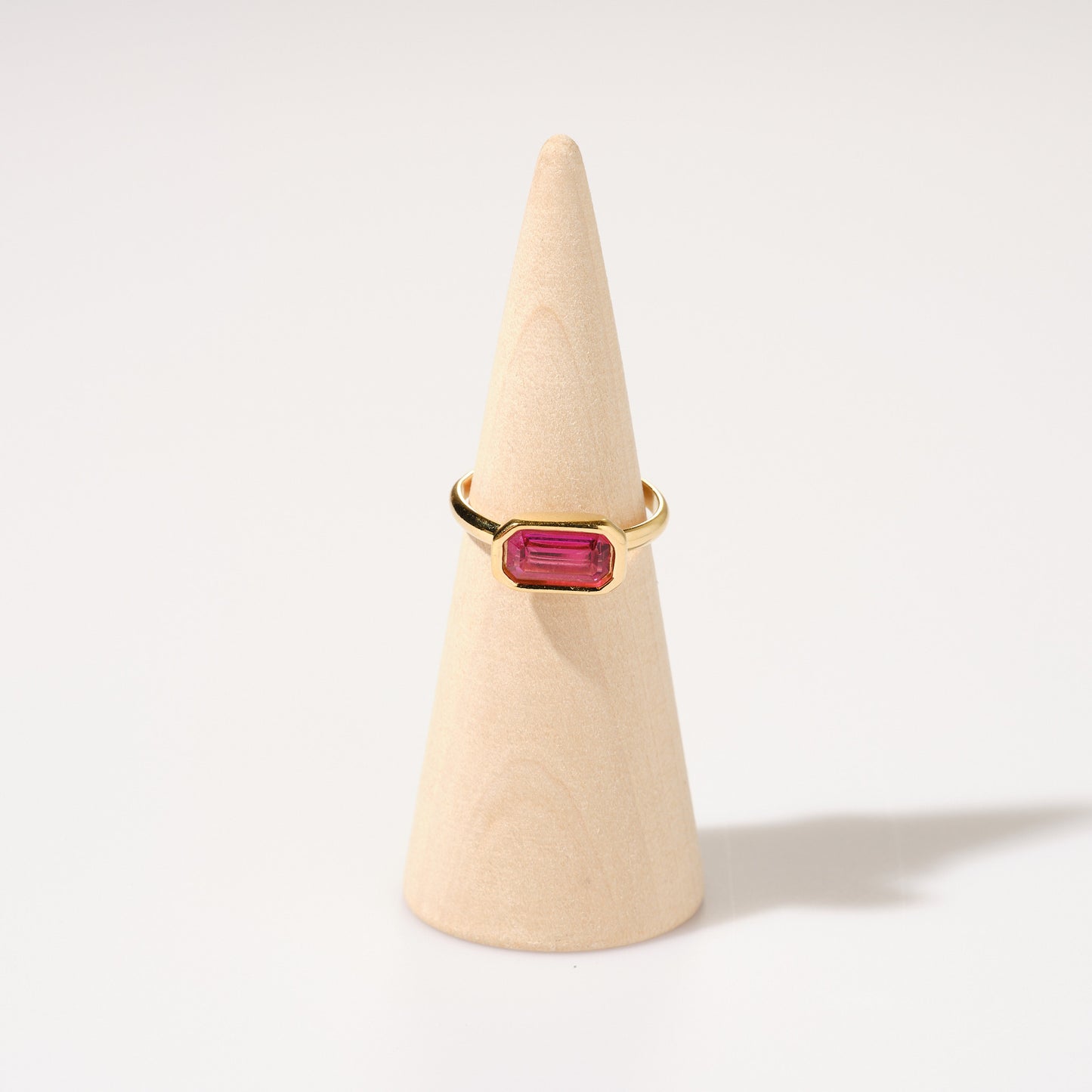 Dayna Ring